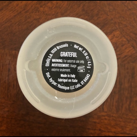 Younique Eye Shadow Grateful - Picture 5 of 7